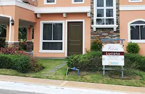 Silang House | Cozy, lovely with breath-taking view, Cool breeze