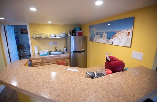 Keewayden House | COZY Lower Level 3 Bedroom Private Suite in South Boulder