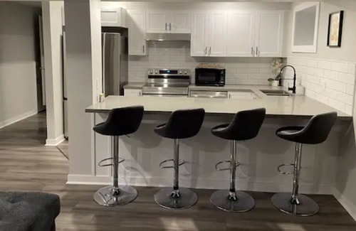 Orillia House | Cozy Lower Main Unit in Orillia