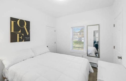 Worcester Apartment | Cozy Lux Brand New Cetrl 2KB,1QB-w/Parking,Dtwn,6+