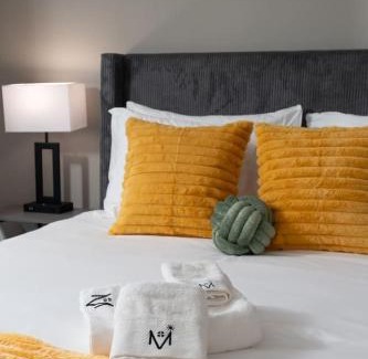 Whitestown Apartment | Cozy Lux Haven
