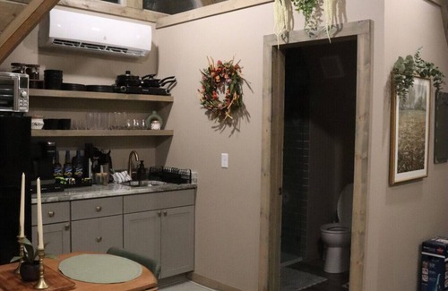 Campton Cabin | Cozy Luxury Cabin for Two on Pond w/Hot Tub, Fire Pit & Game Room – 20 Mins to Red River Gorge