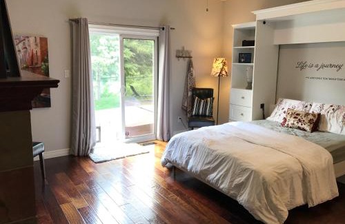 London Apartment | Cozy Luxury on the Thames in Ontario!