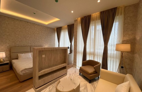Bengaluru Condo | Cozy luxury studio with wifi in charming Bengaluru