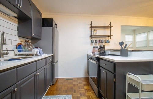 Mauldin House | Cozy Mauldin Hill by Brick and Home