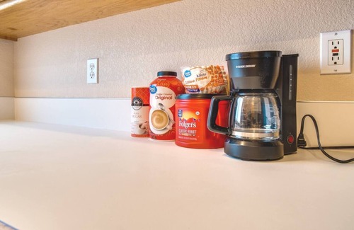 Meridian House | Cozy Meridian Home ⭐ HULU ⭐ W/D ⭐ 12 Min to Boise