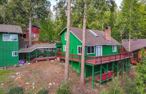 Mi-Wuk Village House | Cozy Mi-Wuk Village Cabin 18 Mi to Dodge Ridge!