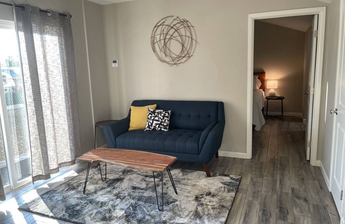 Prescott Valley Units House | Cozy MidCentury EntireApt 1-Bed/1-Bath