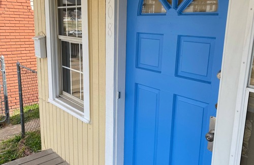 Midtown House | Cozy Midtown Cottage