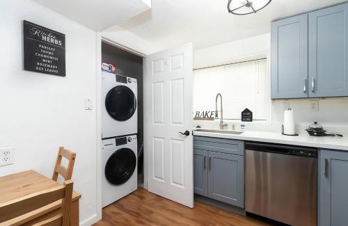 Millcreek House | Cozy Millcreek Home SLC