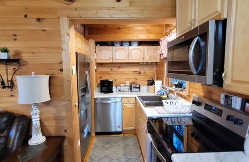Mill Ridge House | Cozy mnt cabin centrally located in the High Country!