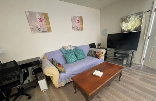 Centerville Apartment | Cozy modern 1Bed/1Bath studio in Fremont