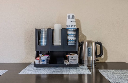 Far North Dallas Apartment | Cozy & Modern 2-Bedroom Guest Suite, Private Entry, Free Laundry & Parking