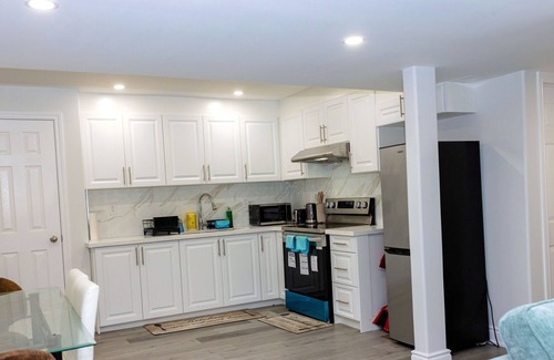 Halton Regional Municipality House | Cozy & Modern 2 BR Getaway