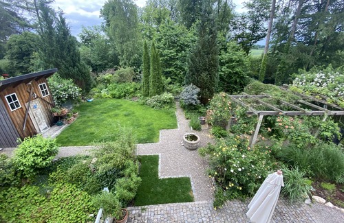 Greifenberg Condo | cozy modern apartment 5 minutes to the Ammersee in a Mediterranean villa