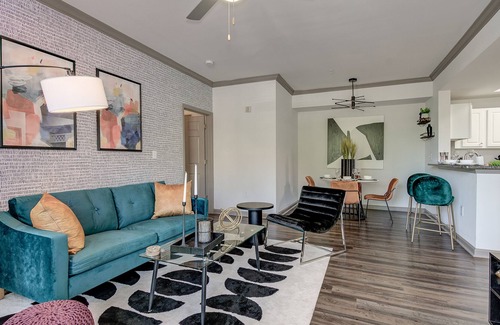 Piedmont Heights House | Cozy Modern Apt Sleeps 6 FREE Parking