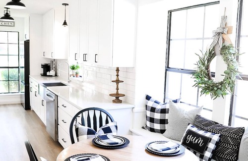 Wylie House | Cozy Modern Farmhouse with pool! Close to downtown Wylie!