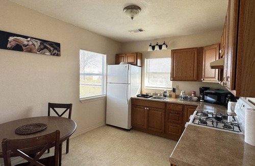 Sayre Apartment | Cozy modern small town apartment pet and child friendly large parking