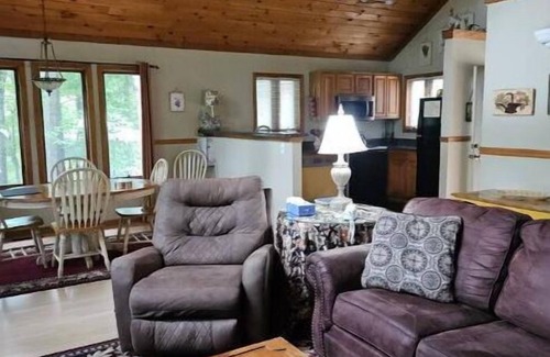 Skyland Cabin | Cozy mountain cabin w/hot tub