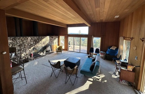 Nevada City Ski Chalet | Cozy mountain chalet surrounded by Tahoe National Forest with a stunning view