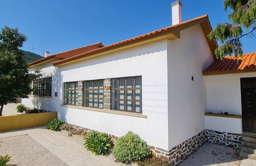 Proenca-a-Nova House | Cozy mountain house for couples or families - we're pet-friendly!