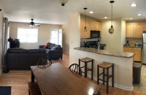 Asheville House | Cozy mountain retreat. Convenient to downtown.