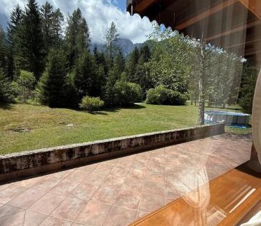 Gozd Martuljek House | Cozy Mountain Stay near Kranjska Gora
