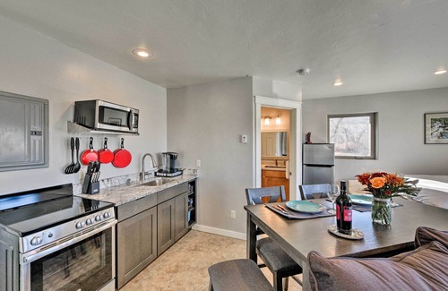 Buena Vista Apartment | Cozy Mountain Studio By Main Street & Hot Springs!