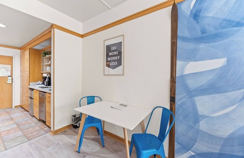Mountain House Condo | Cozy Mountain Studio Steps from the Base – Stylishly Furnished Escape!