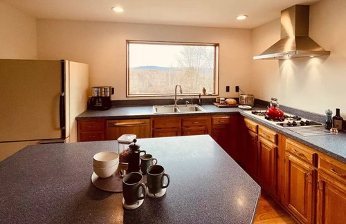 Livingston Manor Cottage | Cozy mountain top home - breathtaking views, 5 acres & a gym.