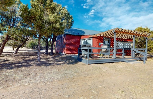 Alpine Village House | Cozy mountain-view cabin with fireplace, washer/dryer, and WiFi - dogs OK