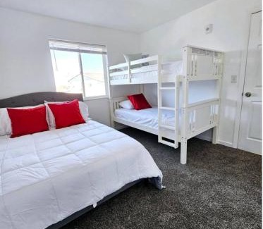 Reno/Tahoe Airport Apartment | Cozy Mountain View Retreat in Reno