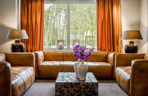 Oisterwijk Hotel | Cozy Nature Escape | Free Breakfast, Forest Views and Trails - 4 Units
