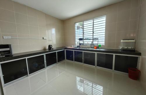 Bintulu House | Cozy Nest Homestay