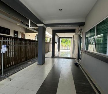 Bintulu House | Cozy Nest Homestay