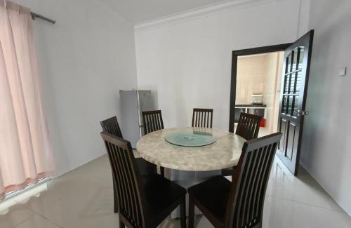 Bintulu House | Cozy Nest Homestay