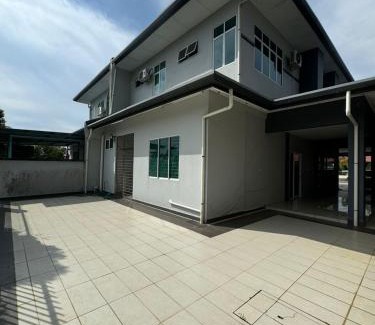 Bintulu House | Cozy Nest Homestay