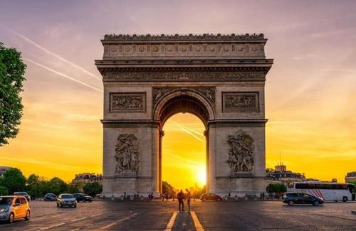 Bondy Apartment | cozy Nest,Paris,Opera,Disney,La Défense,