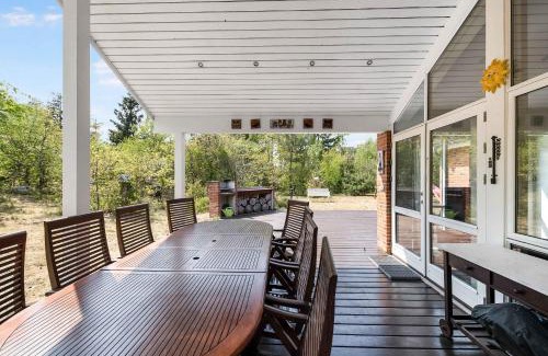 Bedegaard House | Cozy Newer Large Holiday Home In Snogebæk