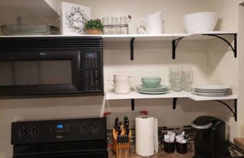 Taylorsville Apartment | Cozy Newly Remodeled Basement Apartment