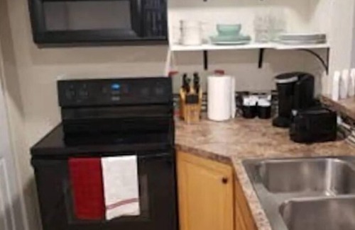 Taylorsville Apartment | Cozy Newly Remodeled Basement Apartment