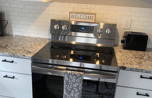 Sioux Falls House | Cozy Newly Renovated Cottage