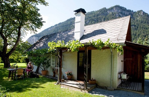 Teufenbach House | Cozy, newly renovated little farmhouse with a large garden