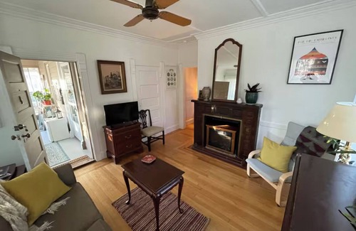 Bellevue Avenue Historic District Apartment | Cozy Newport Studio, steps to Cliff Walk, Beaches & Downtown