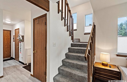 Campbell Park House | Cozy Northern Den: Centrally Located 2BR+1.5BA