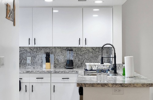 Oak Ridge Apartment | Cozy Oasis/3Beds/FastWifi/Patio/close to parks
