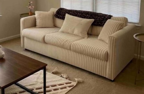 Reservoir House | Cozy Oasis-Newly Updated Spacious 4 Bedroom Condo!
