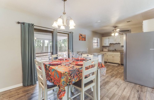 Gulf Hills Apartment | Cozy Ocean Springs Get-Away