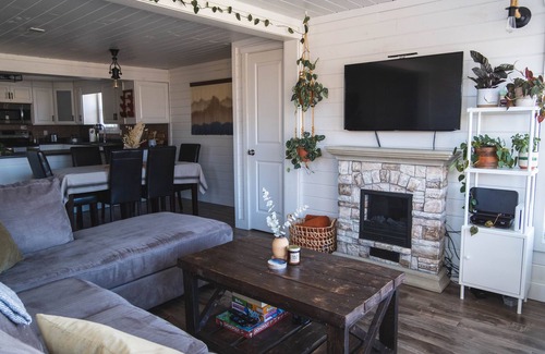 Grand Barachois Cottage | Cozy Oceanside Cottage with Private Beach Access