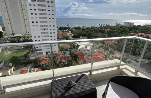 Villas Del Mar Apartment | Cozy Oceanview+Pool+Gym+Airport 20 minutes Apartment